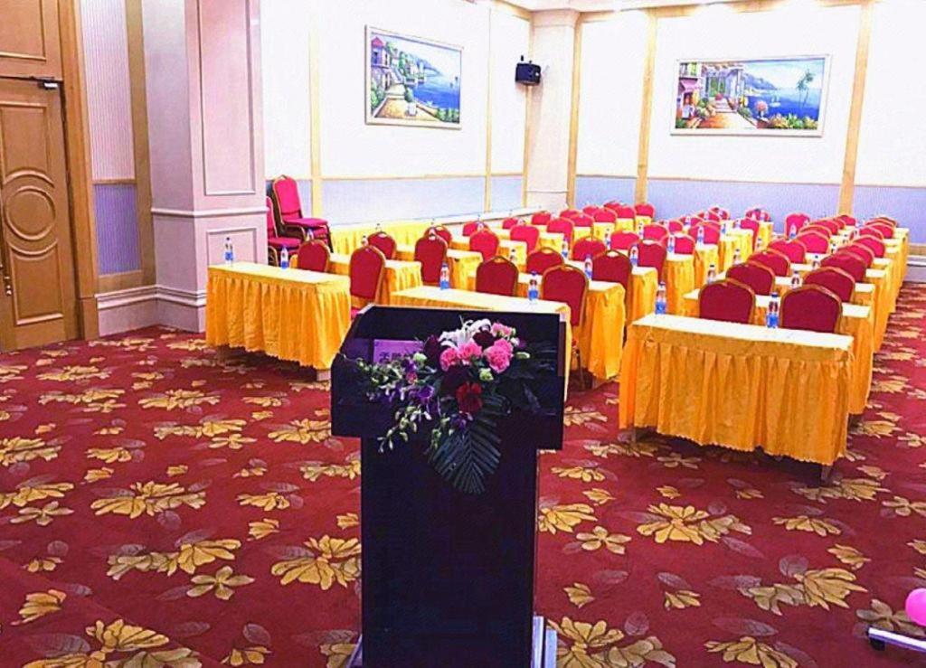 Vienna International Hotel Shanghai Pujiang Экстерьер фото